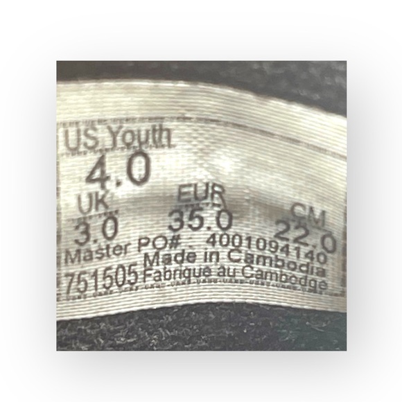 Vans® ✌︎ Classic Old Skool Sidestripe Lace Up Sneaker ✌︎︎ Black Suede ✌︎︎ 4Y 35 - Picture 13 of 16